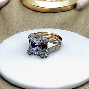 🌺Rare Swarovski Ring